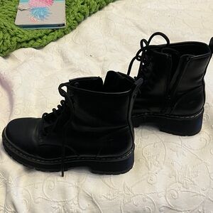 Stylish Black Combat Boots for Women